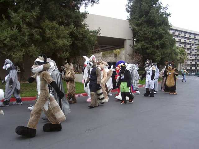 Parade 3 (FC2003)